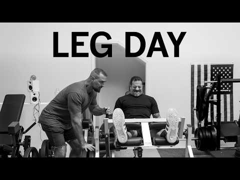 Andrew Huberman Trains Legs with Bret Contreras